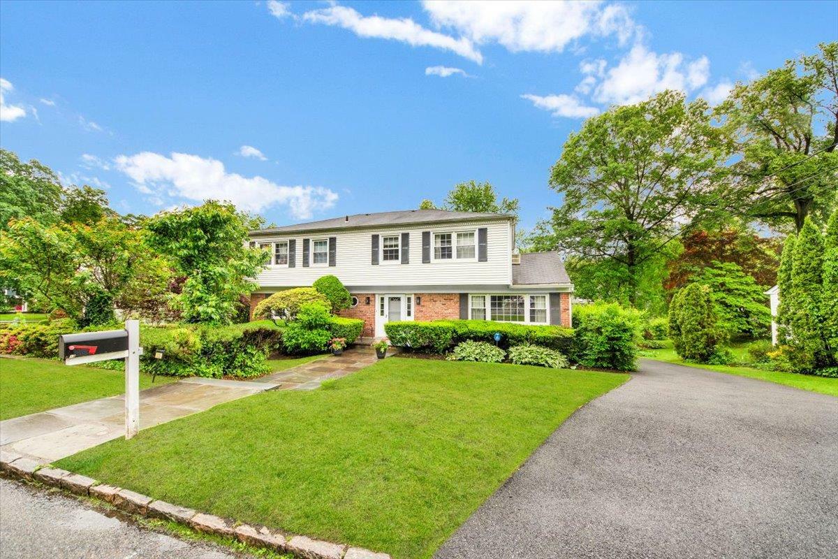 Property Photo: 13 Romar Avenue NY 10605
