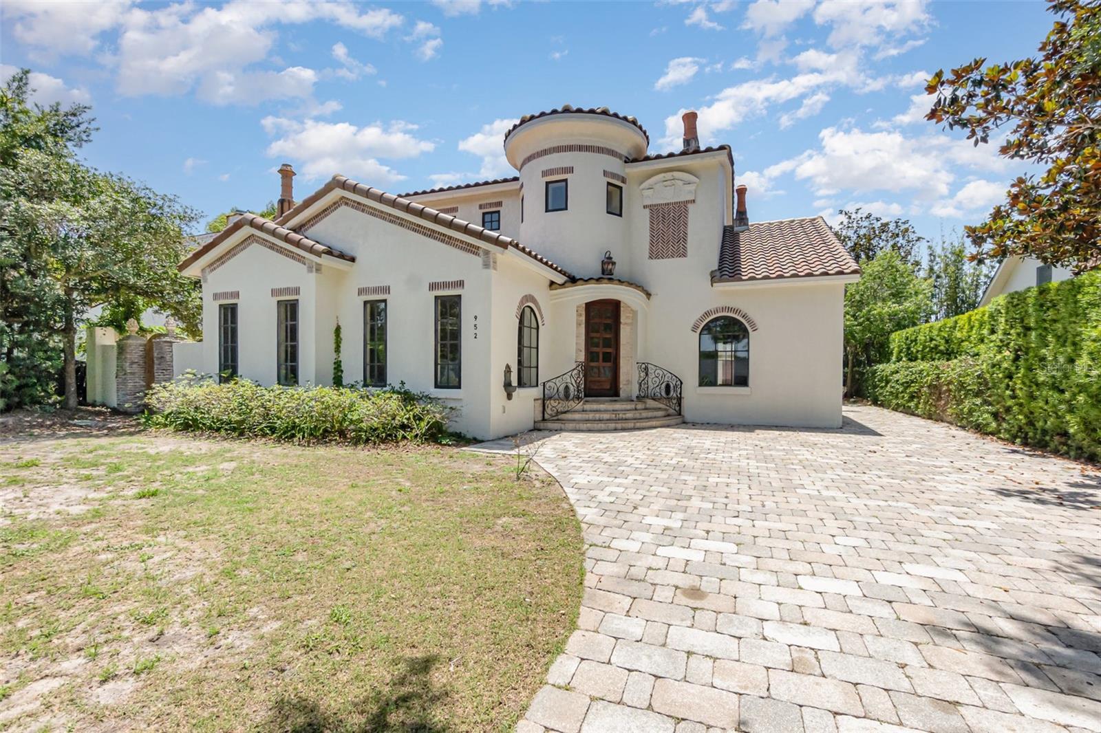 Property Photo: 952 Moss Lane FL 32789