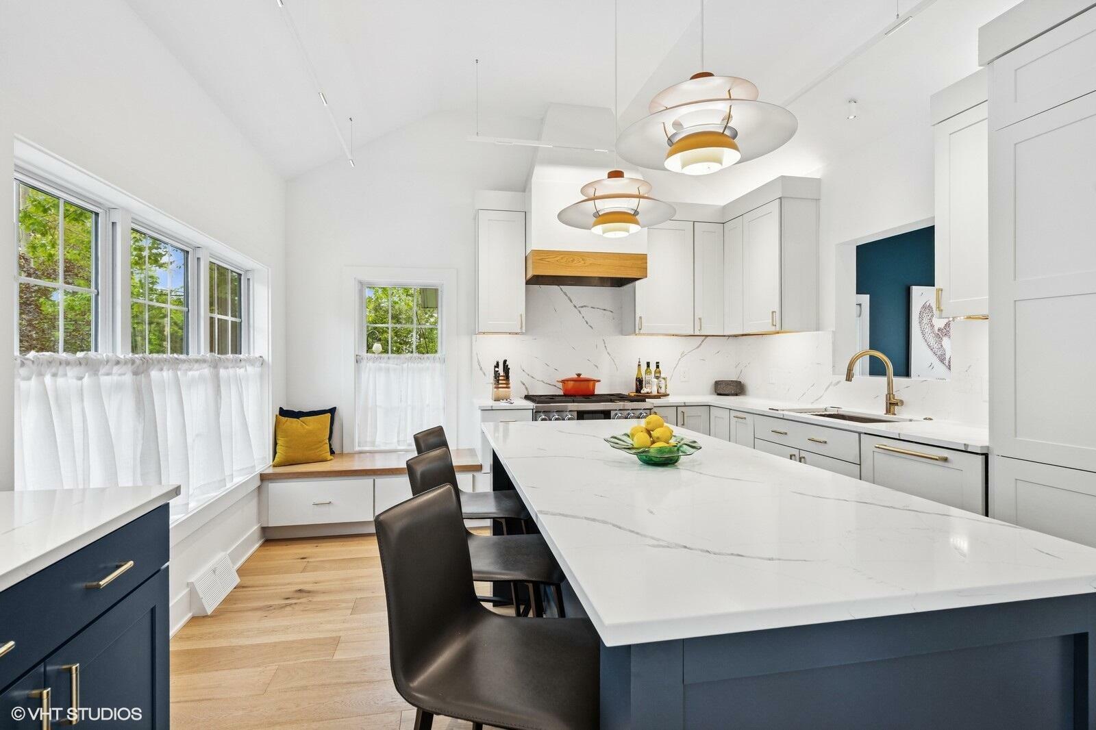 Property Photo: 749 Holland Street MI 49453