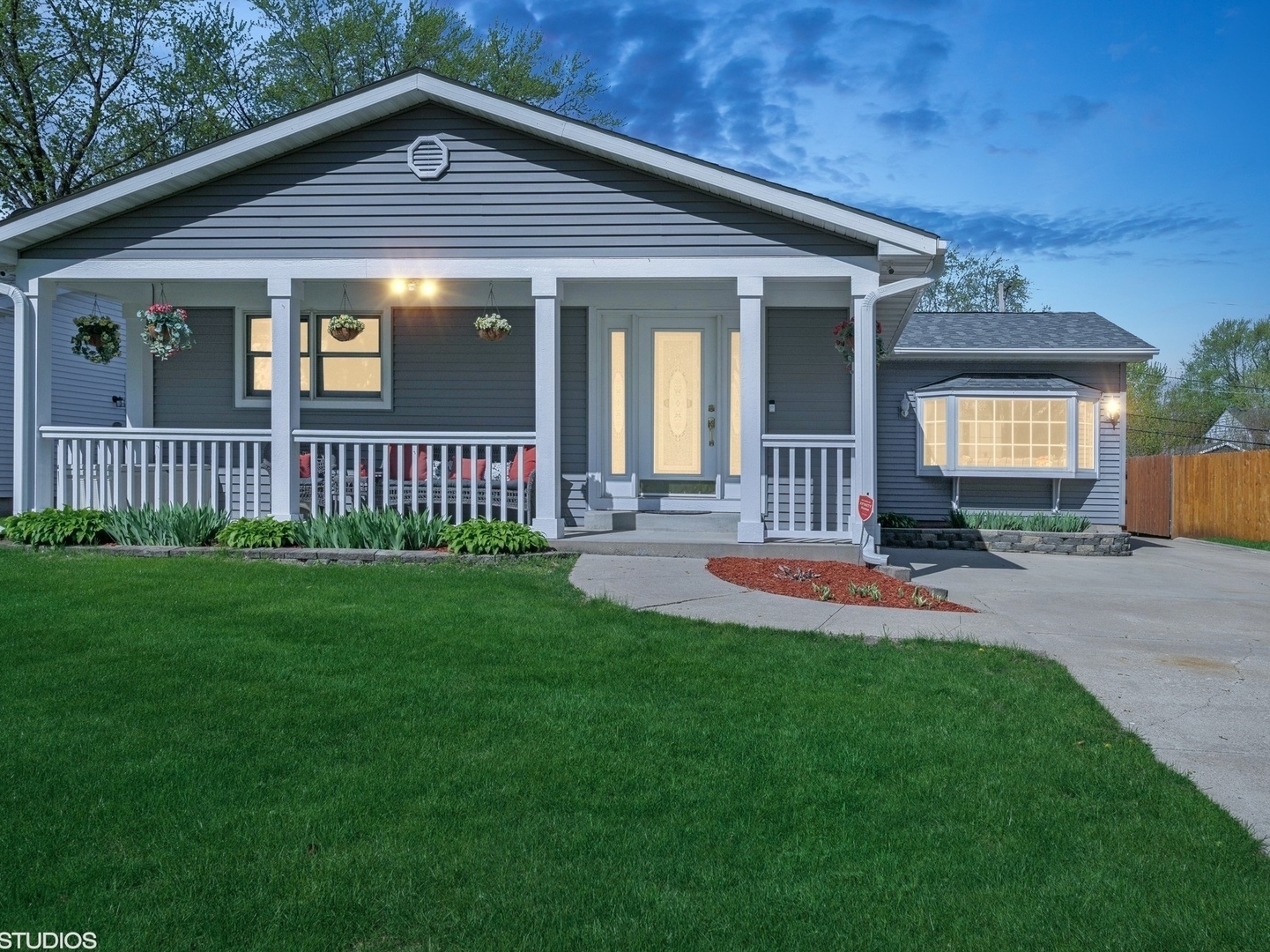 1713 Meadow Lane  McHenry IL 60050 photo