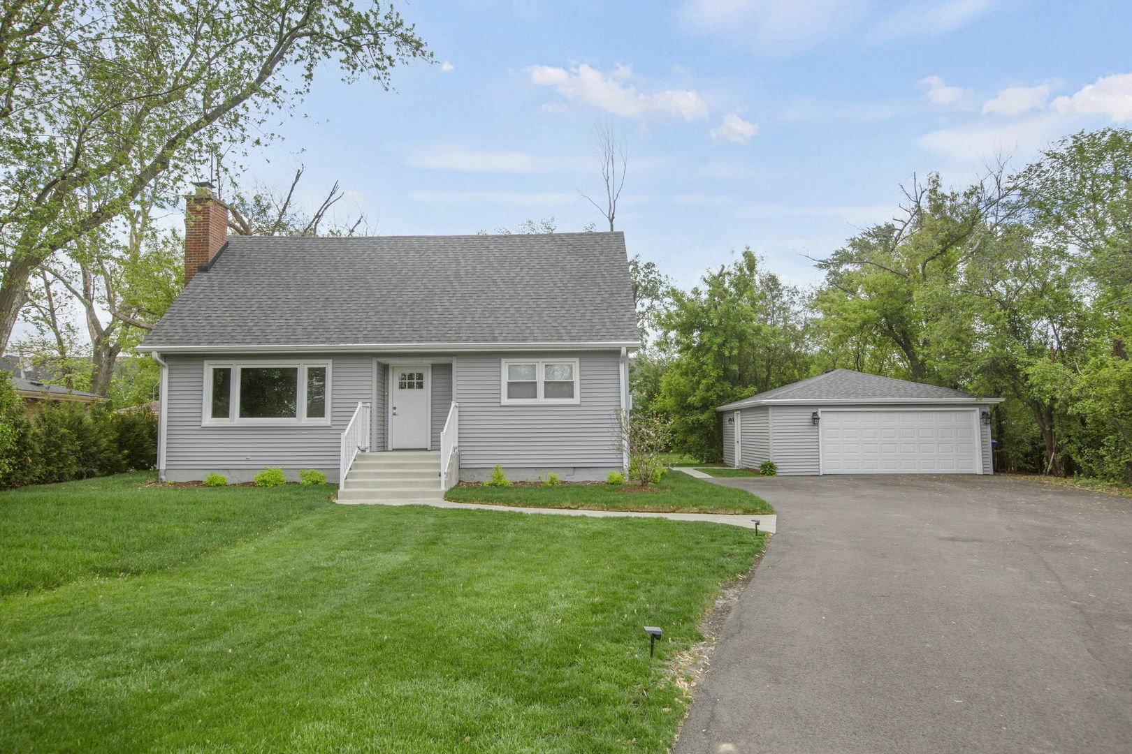 Property Photo: 4001 Walters Avenue IL 60062