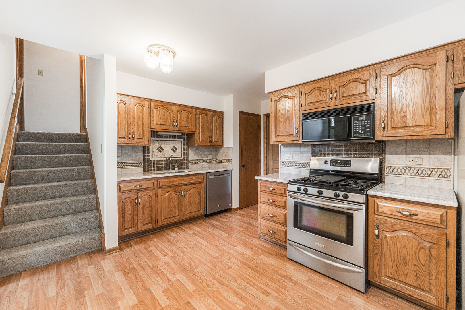 Property Photo: 18207 Ohio Court IL 60467