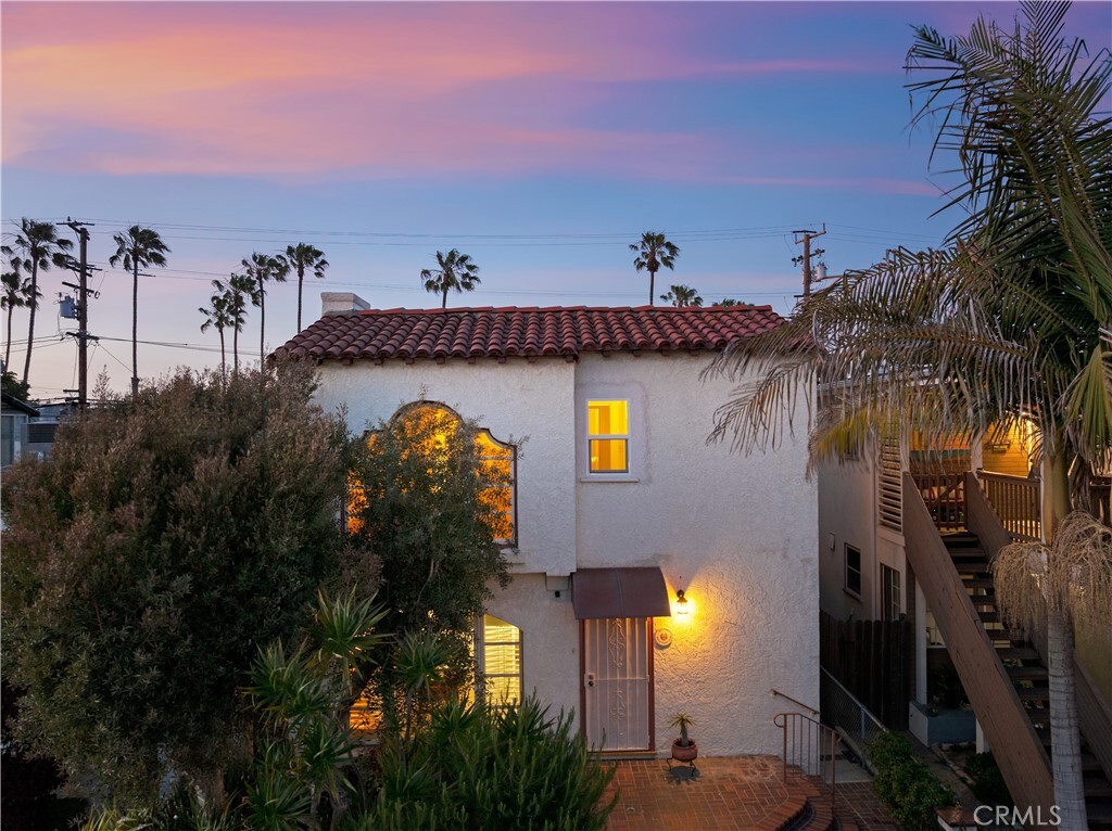 Property Photo: 5745 Campo Walk CA 90803