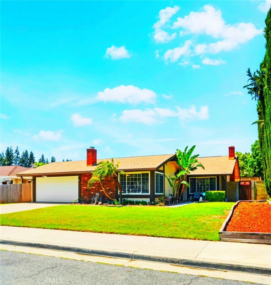 2972 Quebec Drive  Riverside CA 92504 photo