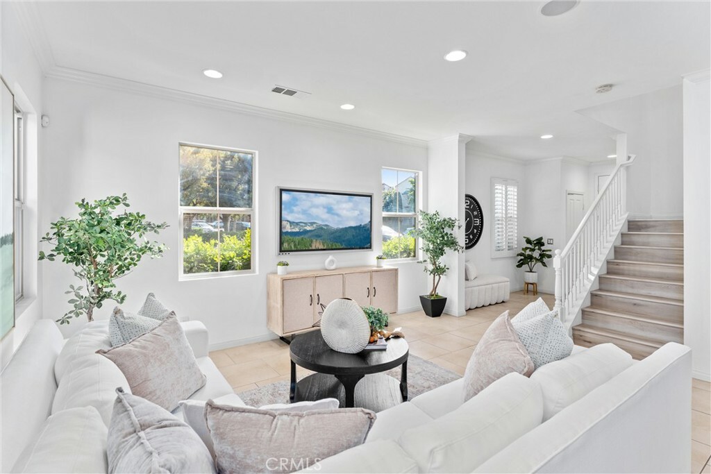 Property Photo: 45 Latitude CA 92618