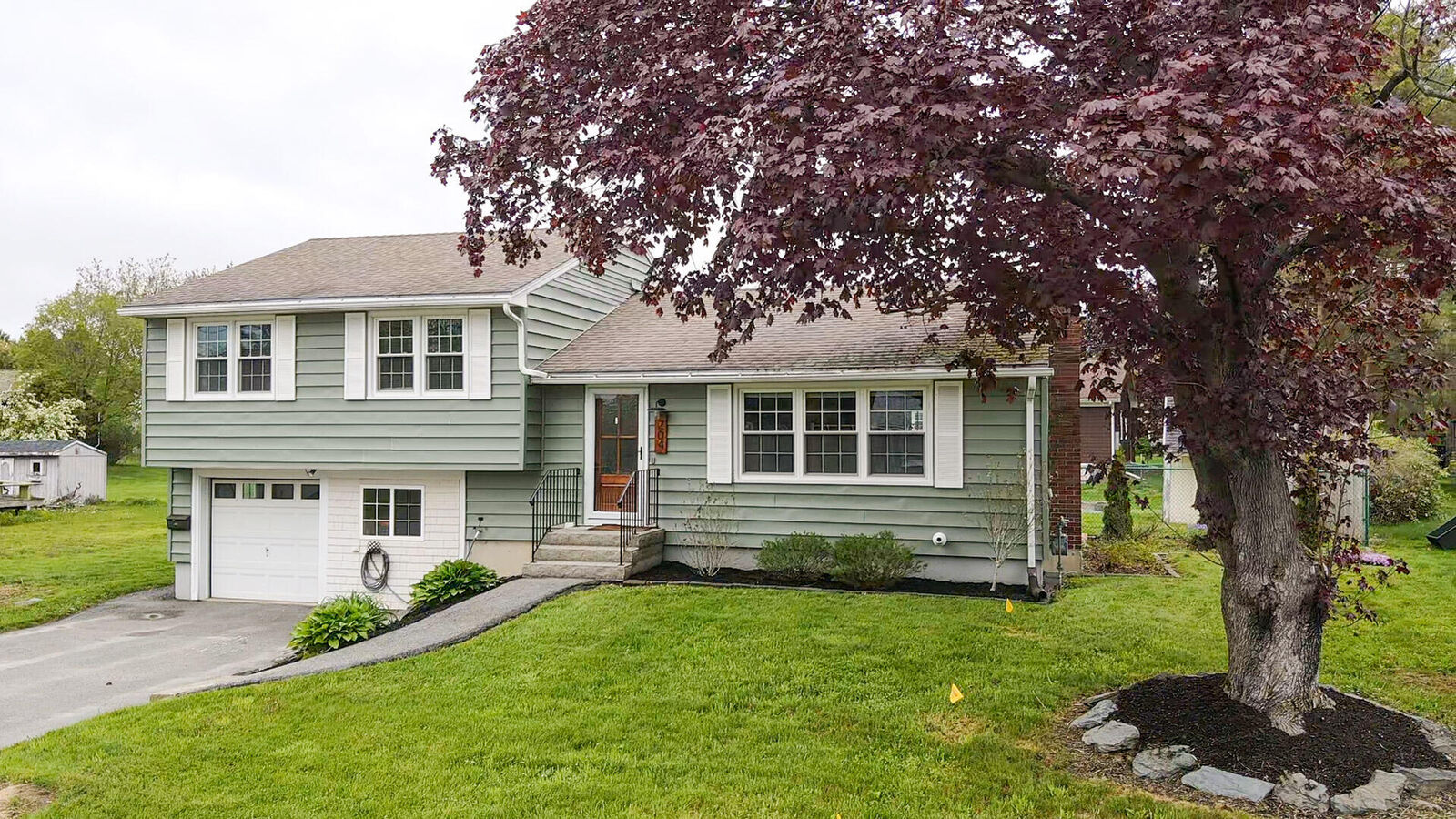 Property Photo:  204 Washington Street  ME 04412 