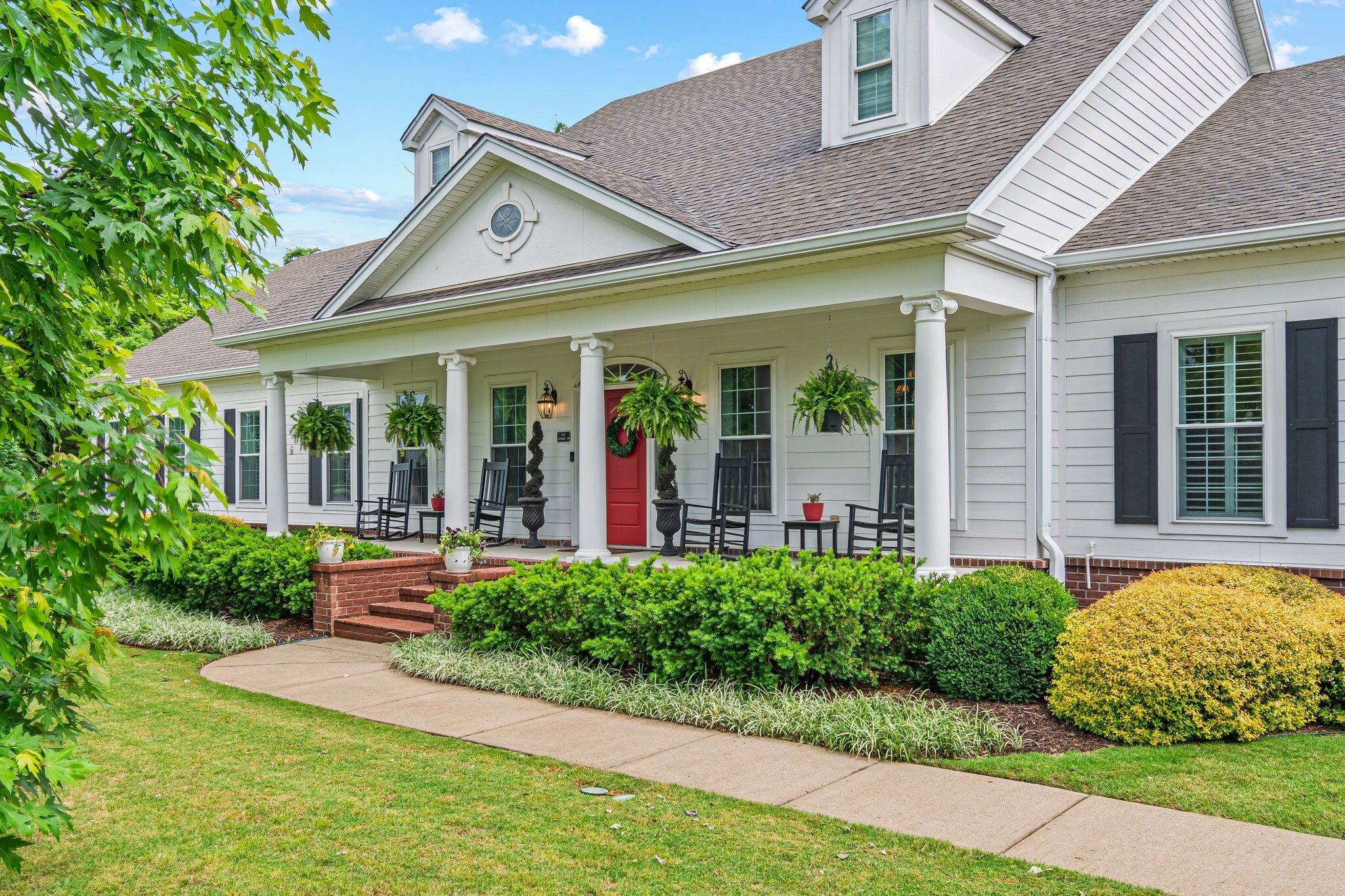 Property Photo: 2111 Lovelace Lane TN 37130