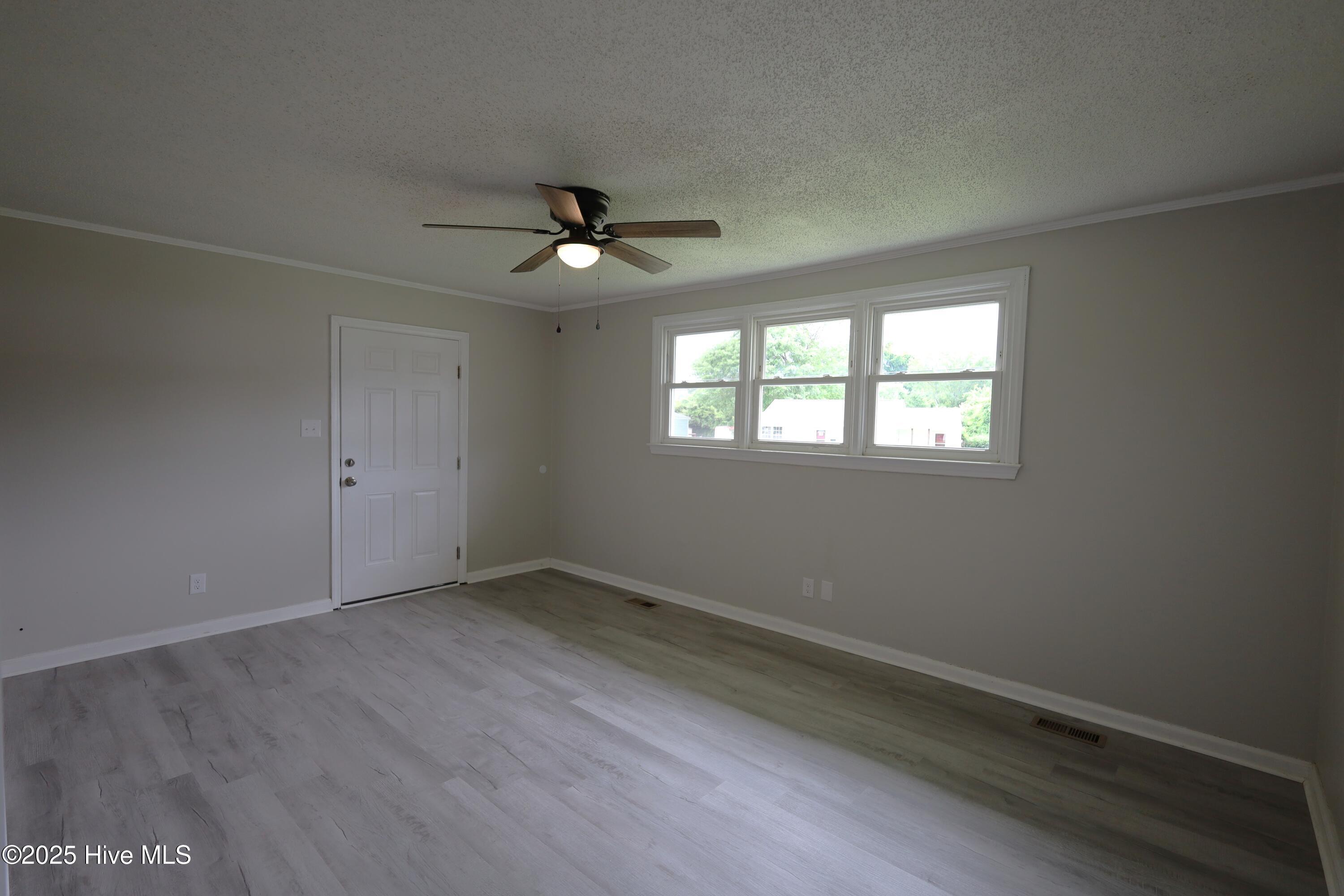Property Photo:  420 New River Drive  NC 28540 