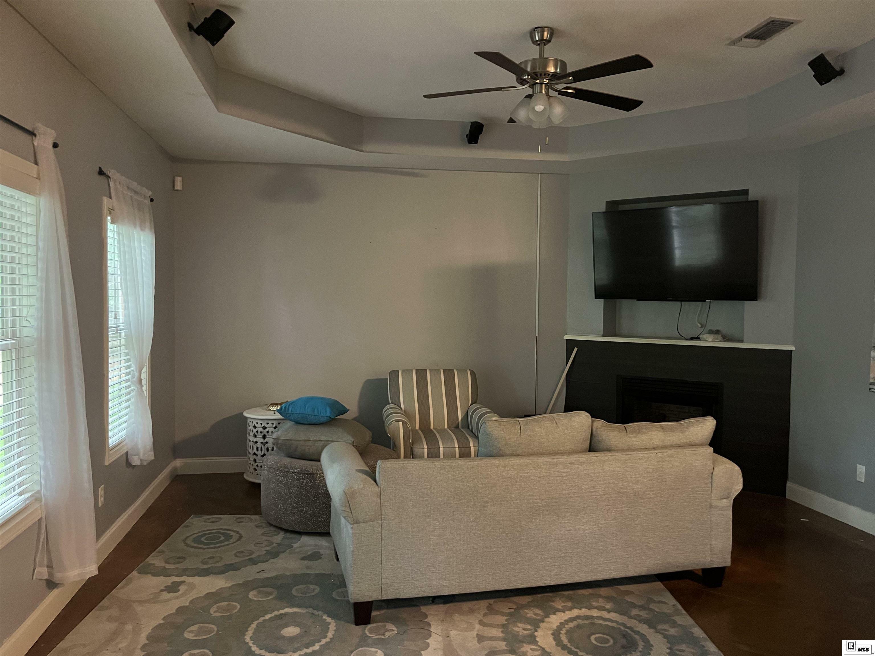 Property Photo: 1806 Roosevelt Drive LA 71270