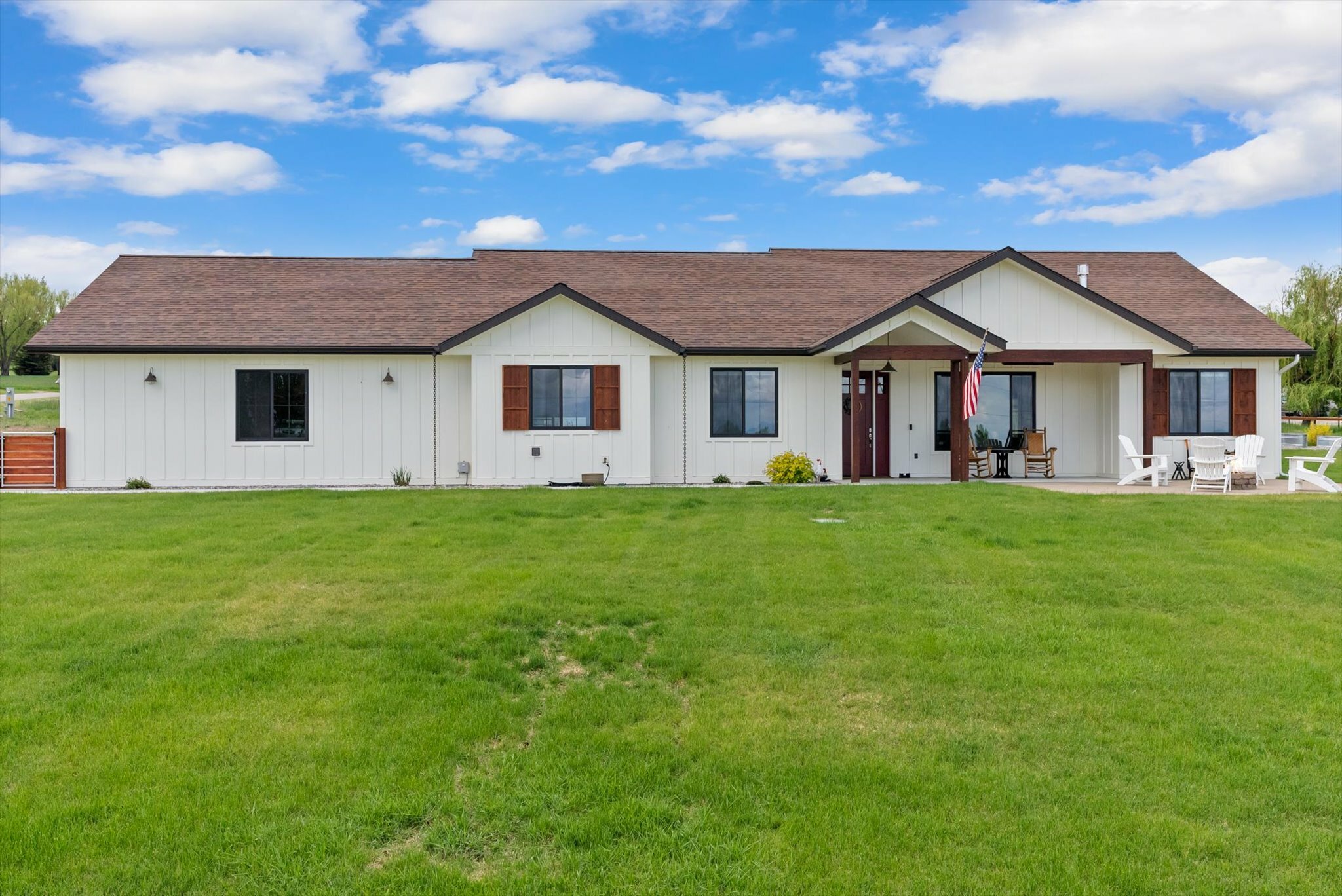 Property Photo: 219 Rudys Way MT 59840