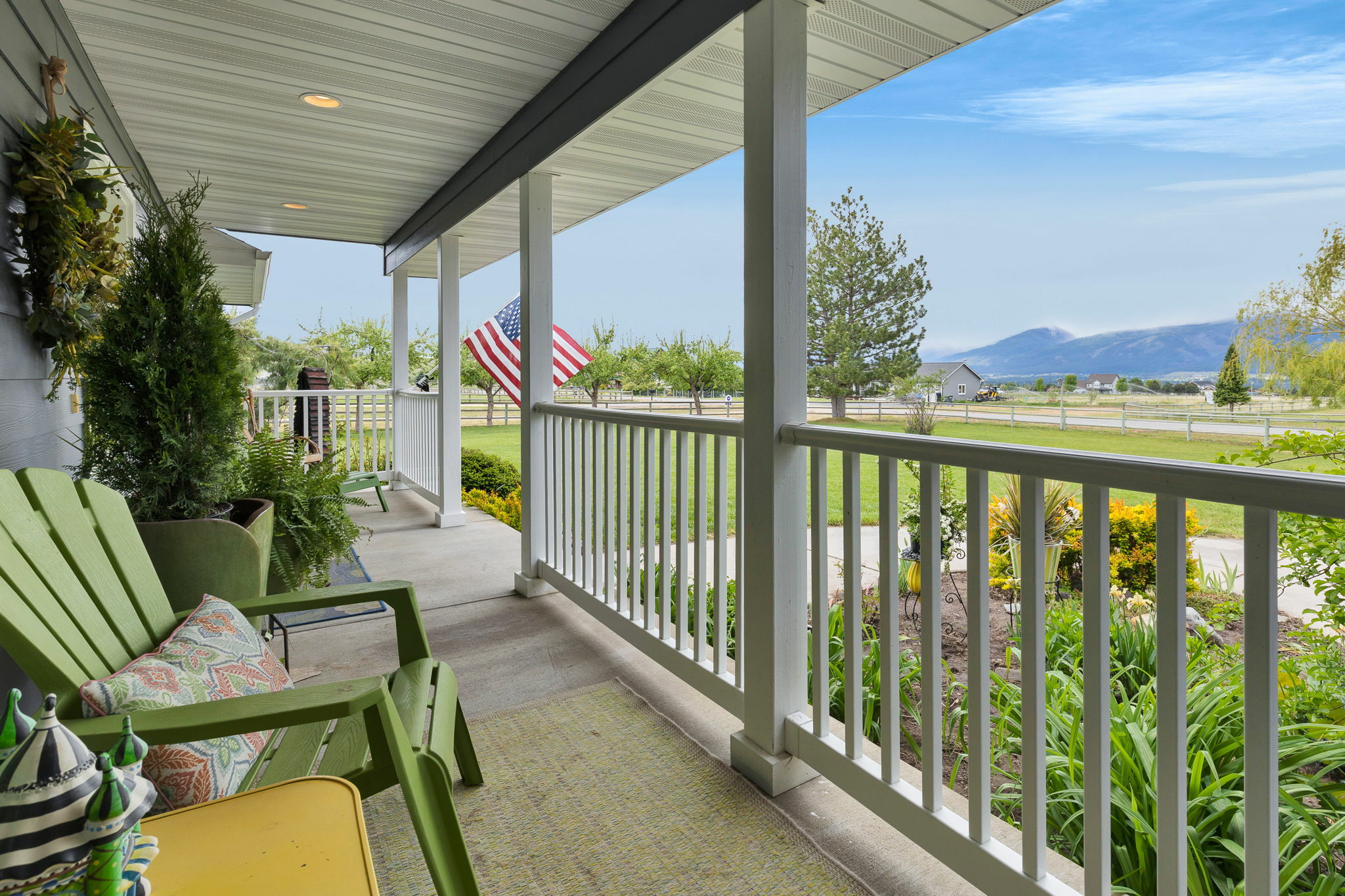 Property Photo: 5634 Fairview Lane MT 59833
