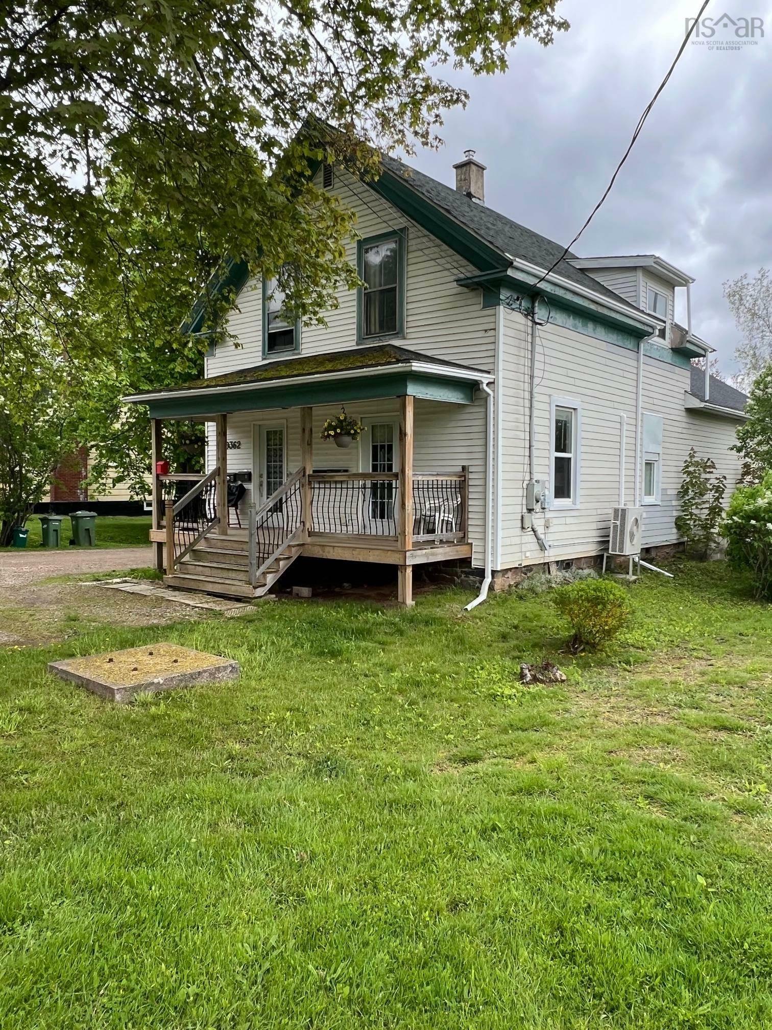 Property Photo: 9362 Commercial Street NS B4N 3E9