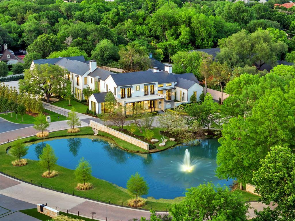 Property Photo: 5531 Walnut Hill Lane TX 75229