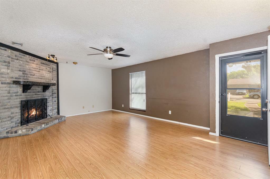 Property Photo: 1824 Angelina Drive TX 75040