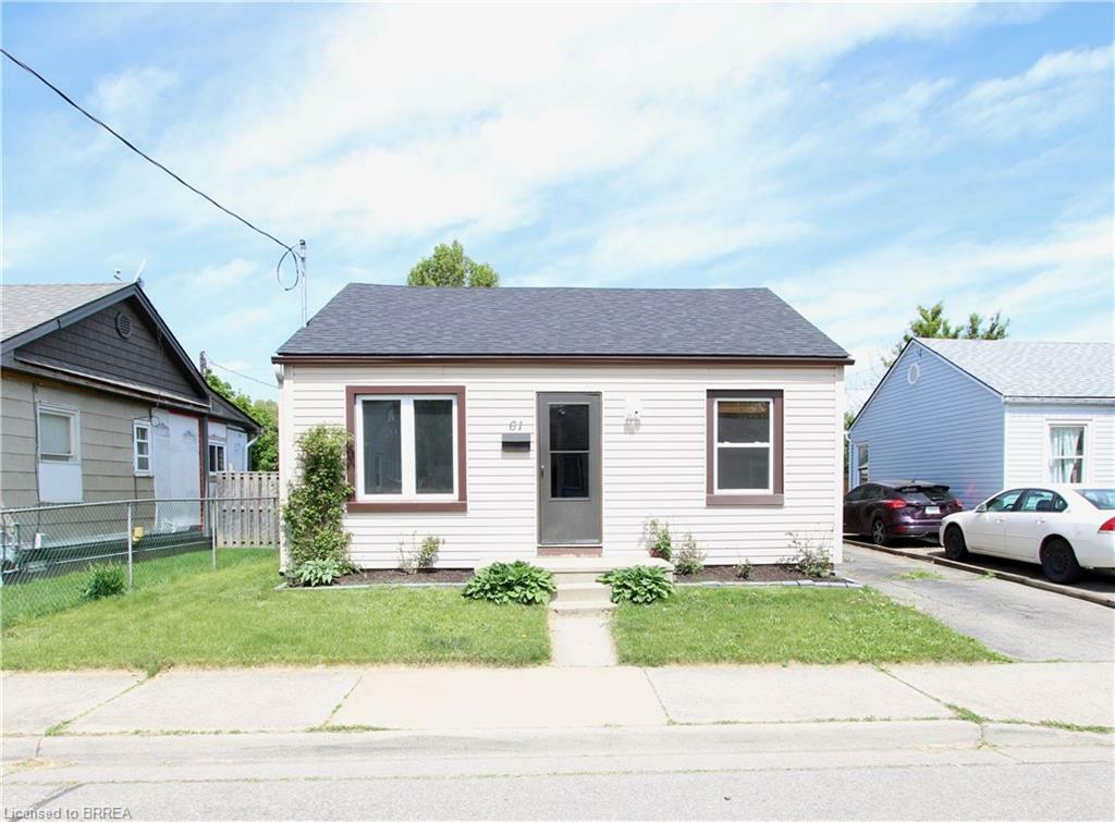 Photo de la propriété: 61 Ninth Avenue ON N3S 1E3