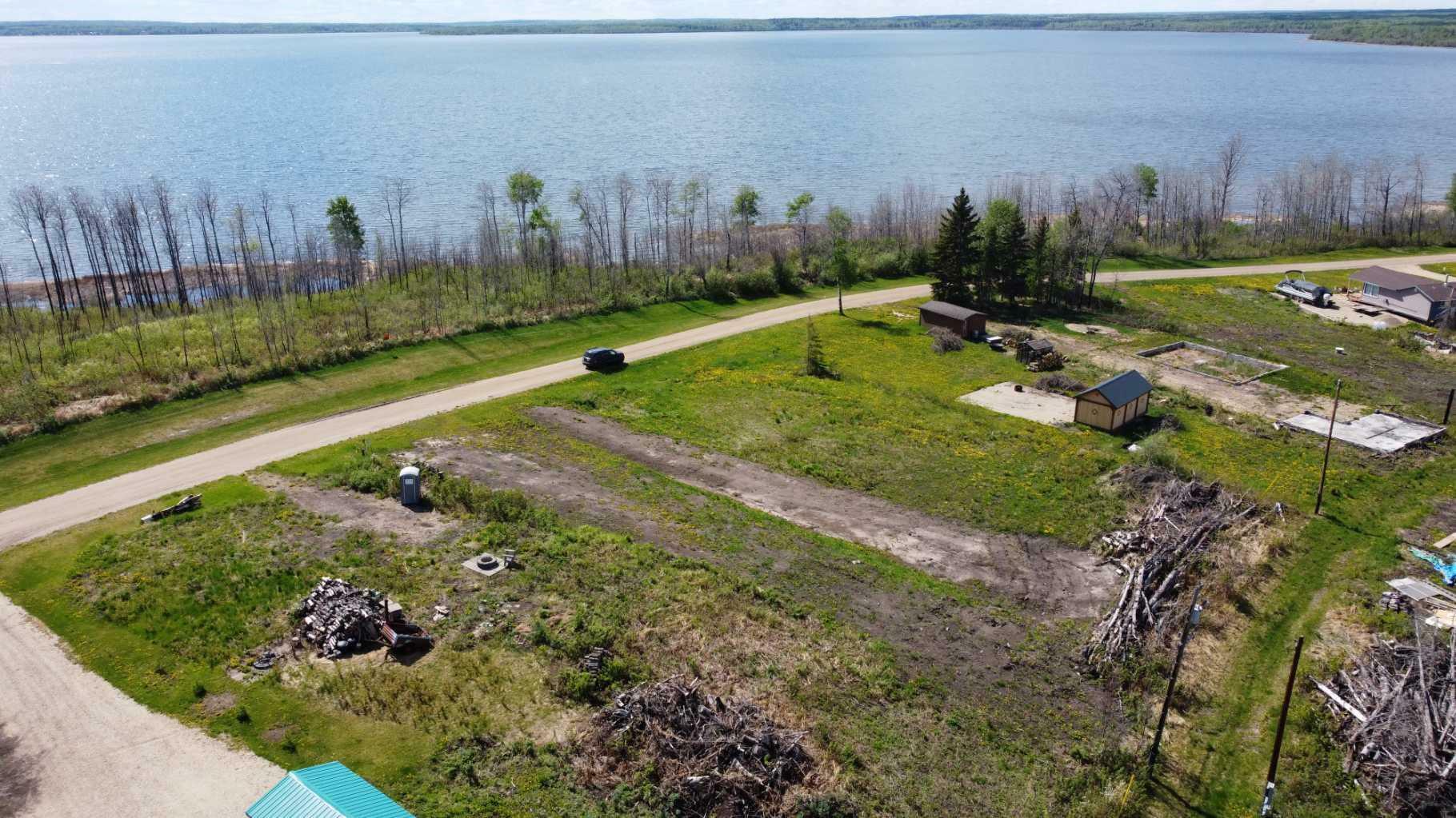 Property Photo: 71127 Rge Rd 234 117 AB T0H 3N0