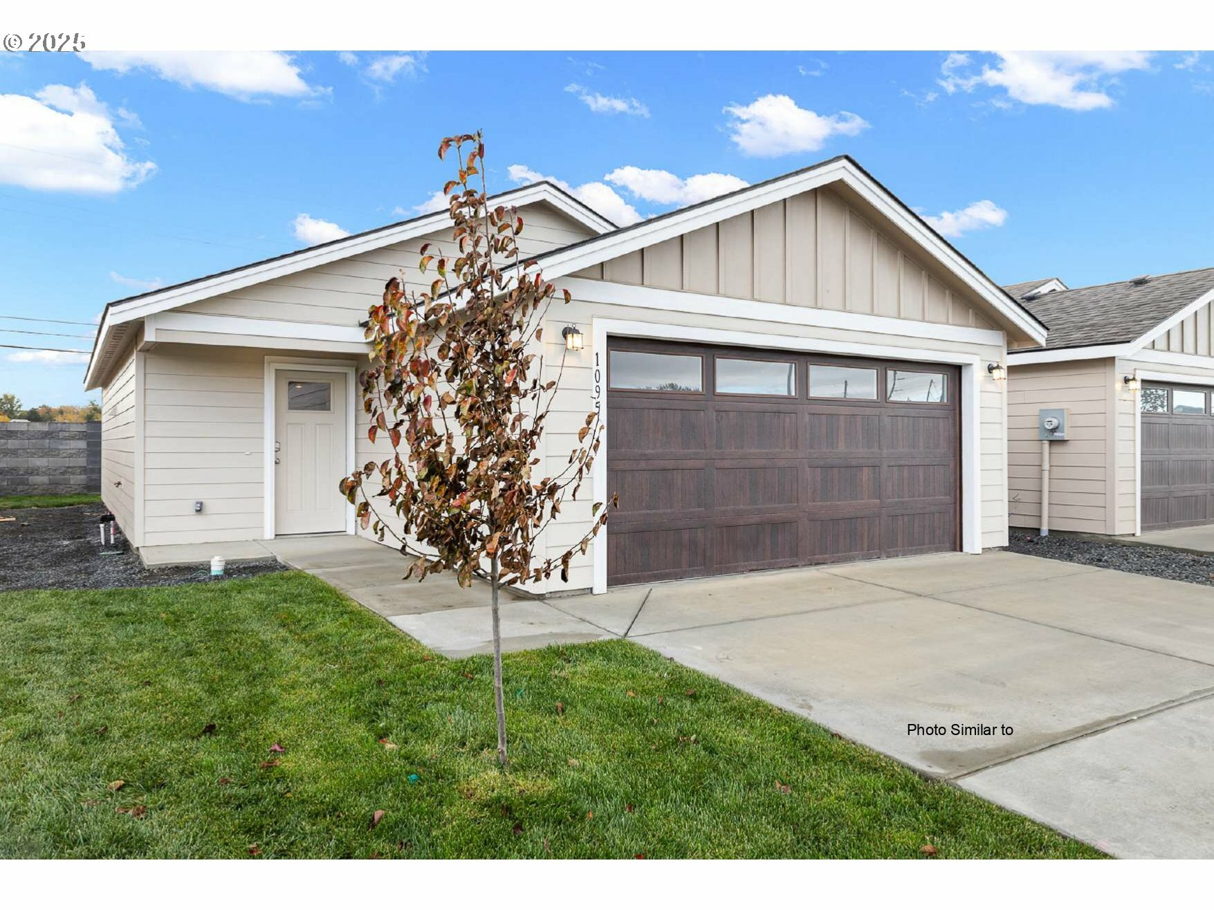 Property Photo: 817 NE 11th St OR 97838