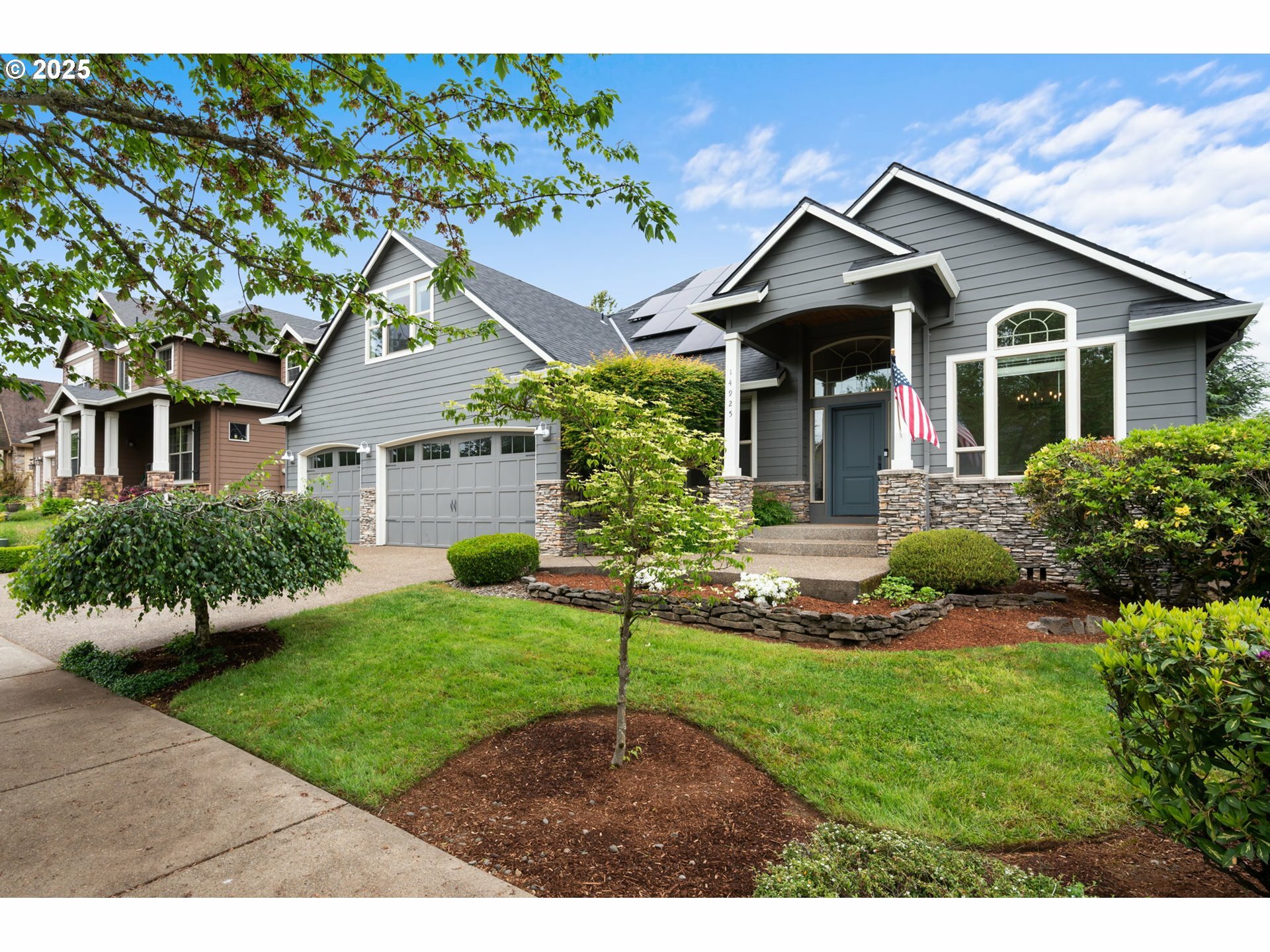 Property Photo: 14925 SE Pebble Beach Dr OR 97086