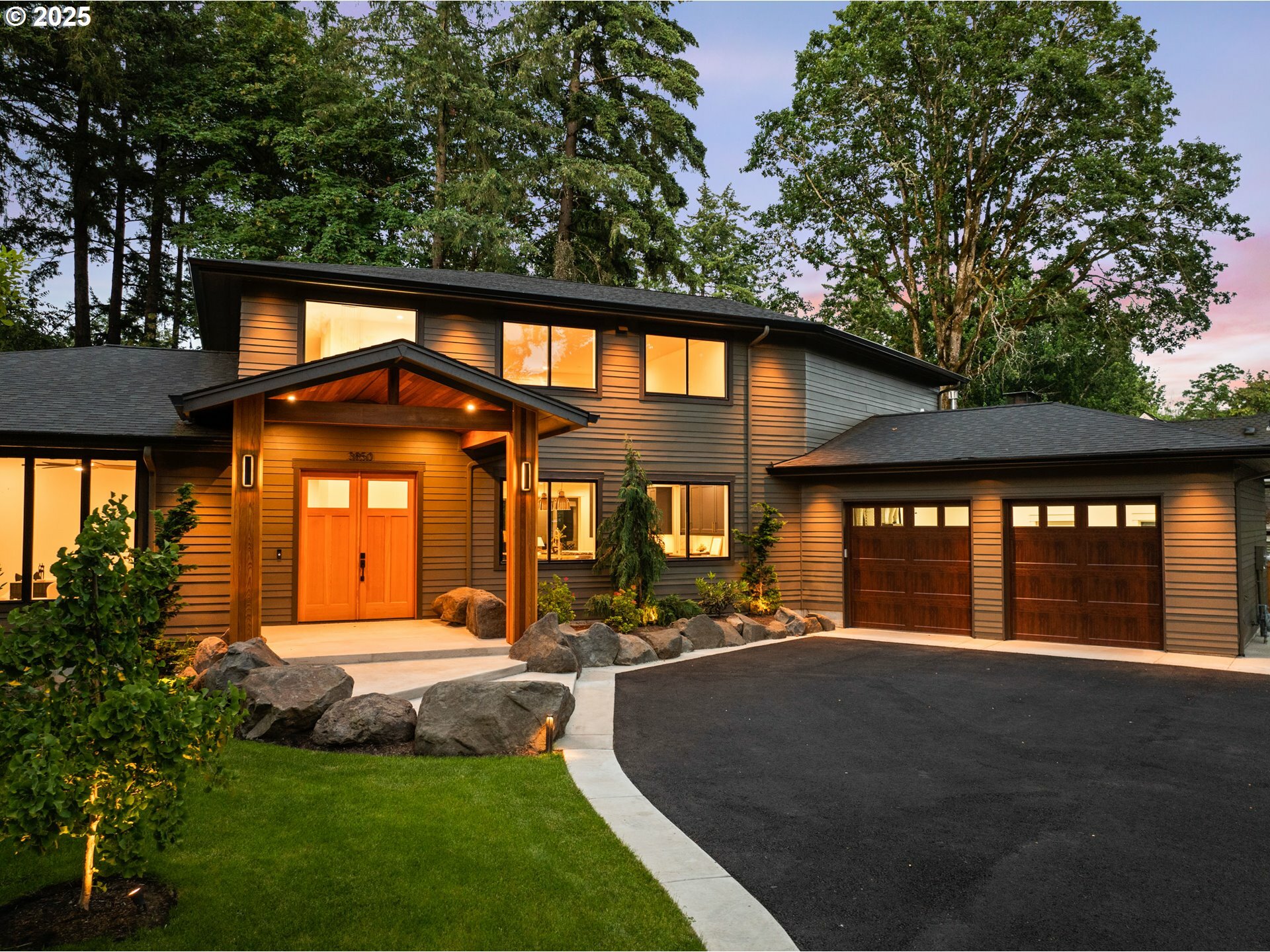 3850 Lake Grove Ave  Lake Oswego OR 97035 photo
