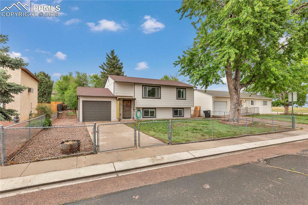 Property Photo: 3488 Colony Hills Road CO 80916