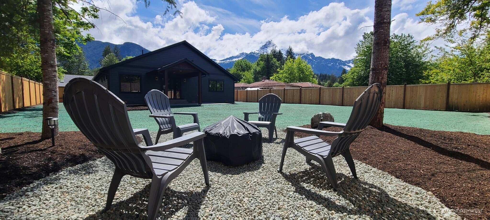 Property Photo: 1212 Cascade Street WA 98241
