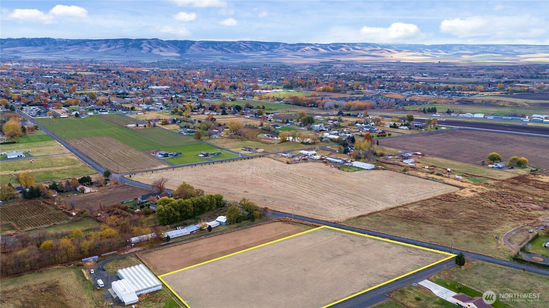 Property Photo: 0 Lot 1 Wallula Avenue WA 99362