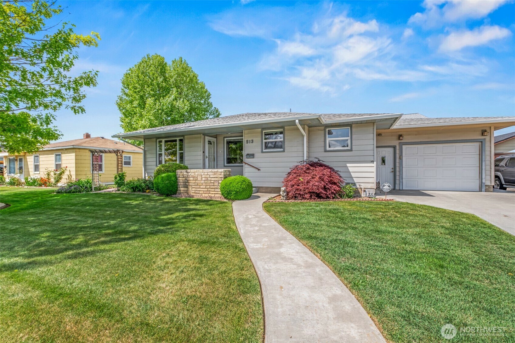 Property Photo: 513 K St SW WA 98848