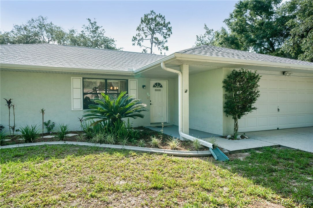 Property Photo: 3341 S Jean Point FL 34450