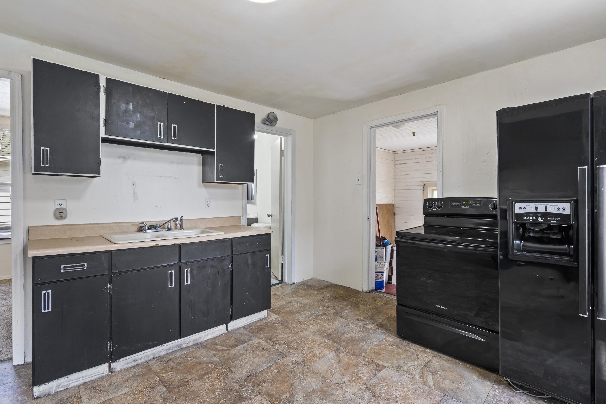 Property Photo: 909 S Oakland Avenue WI 54303