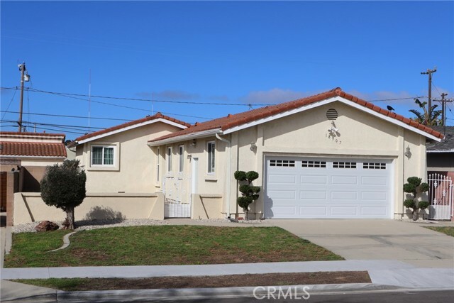 Property Photo: 18907 Felbar Avenue CA 90504