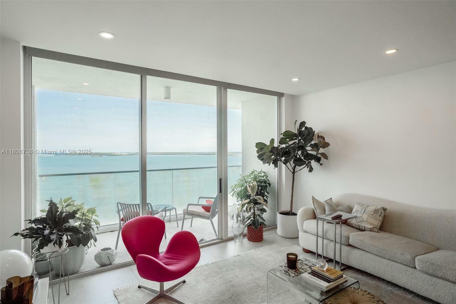 Property Photo: 800 Claughton Island Dr 1504 FL 33131