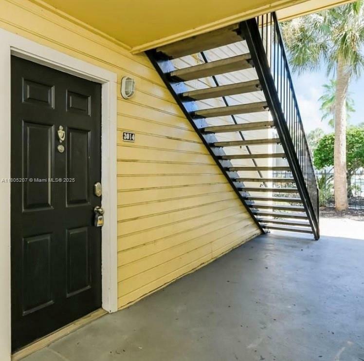 Property Photo: 1055 S Hiawassee Rd 2014 FL 32835