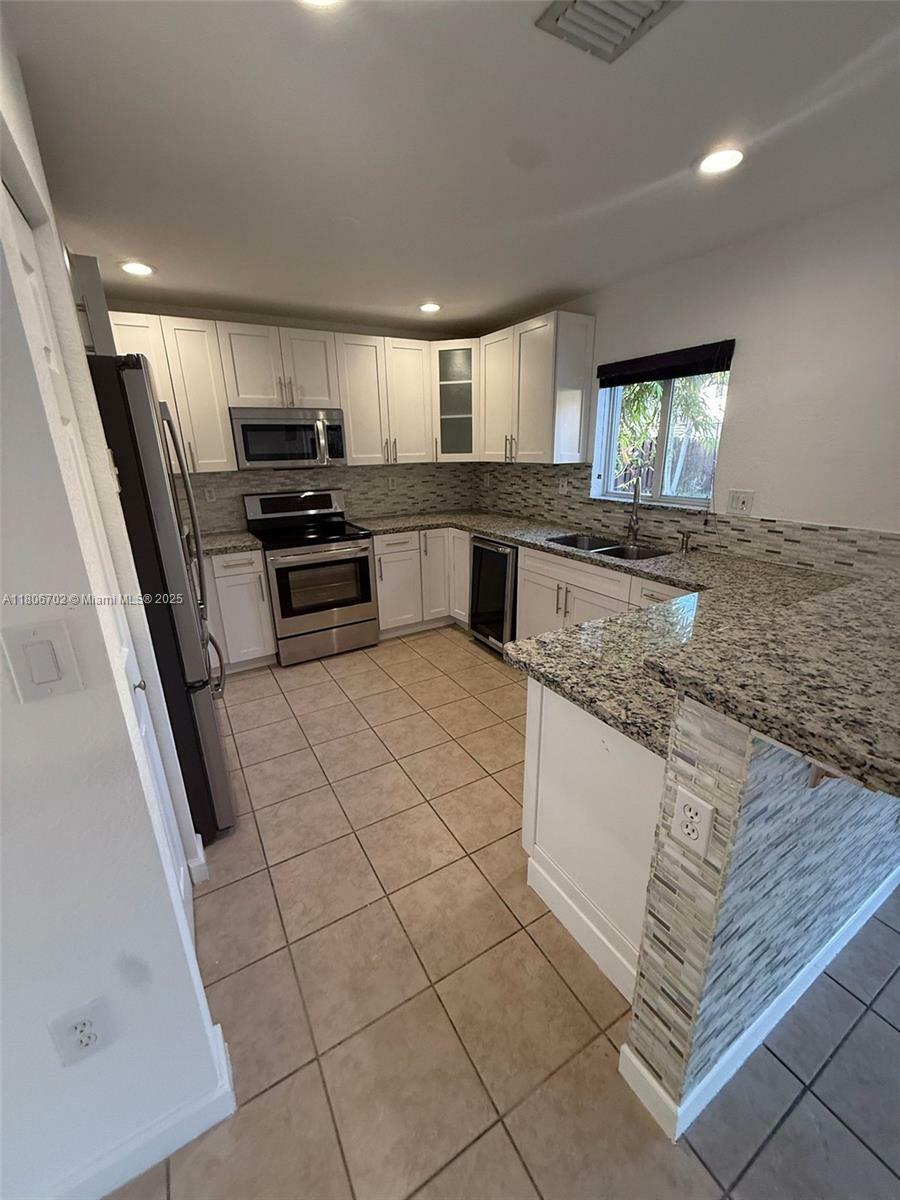 Property Photo: 13473 SW 118th Pass FL 33186