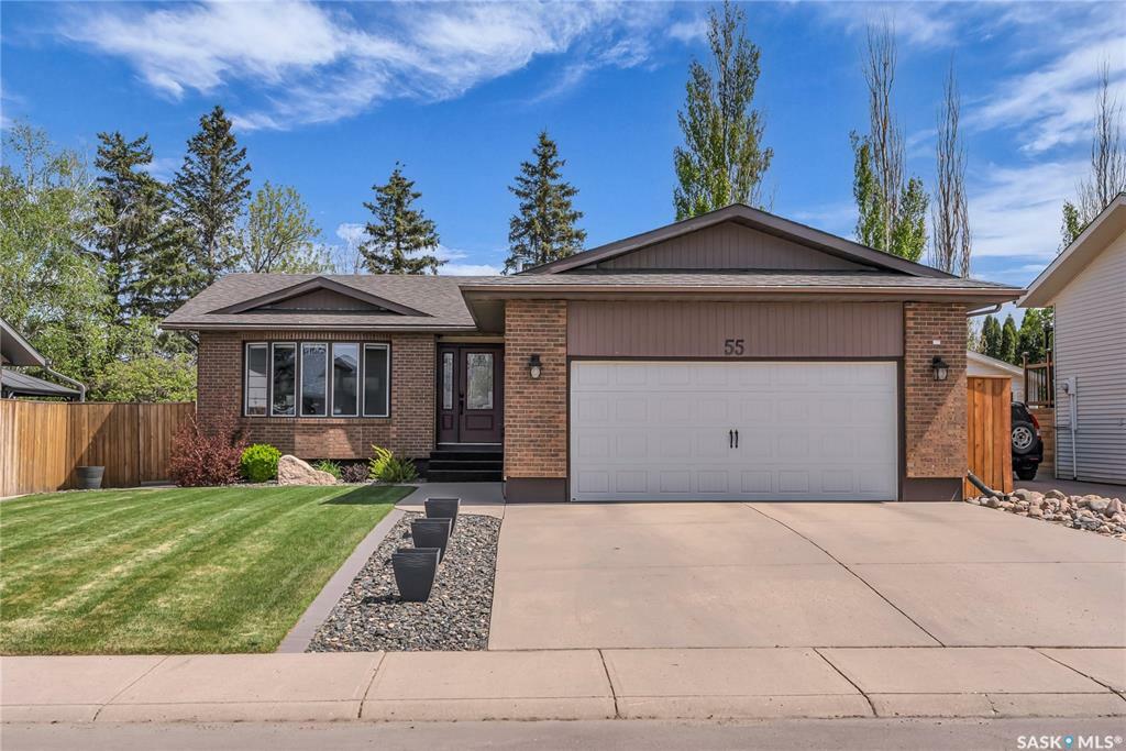 Property Photo: 55 Robinson Crescent SK S7L 6N3