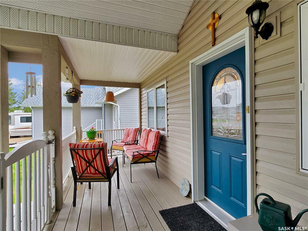 Property Photo: 5001 Central Avenue SK S0K 4R0