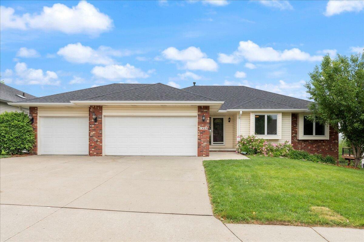 1409 Aster Drive  Council Bluffs IA 51503 photo