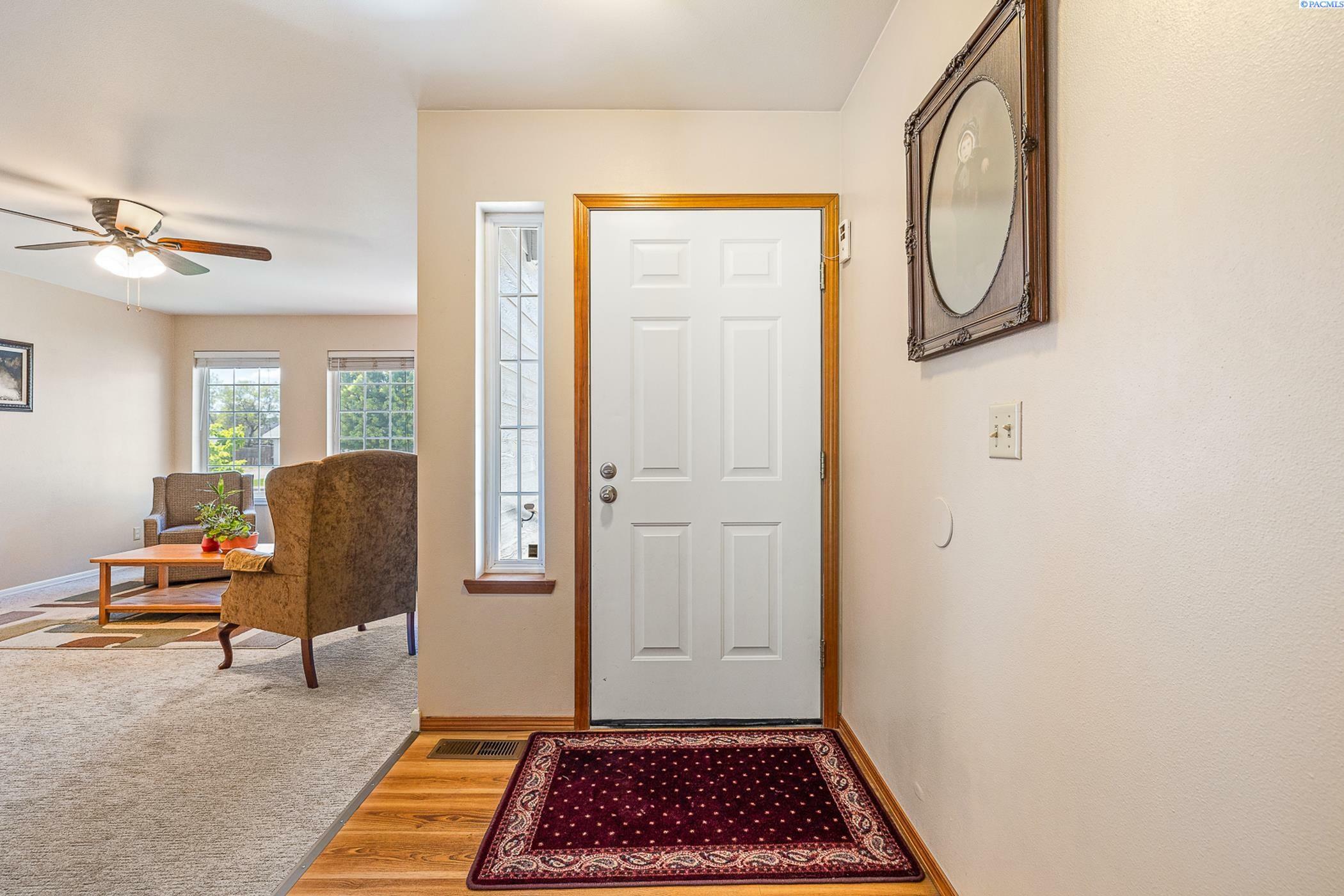 Property Photo: 2907 S Waverly WA 99337