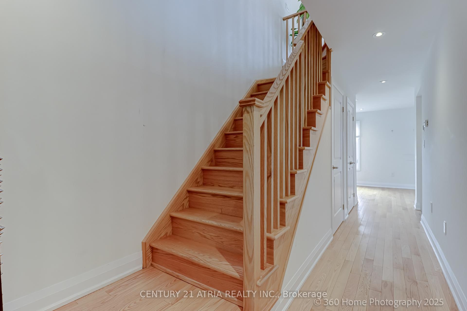 Property Photo: 186 Money Penny Place ON L4J 3M4