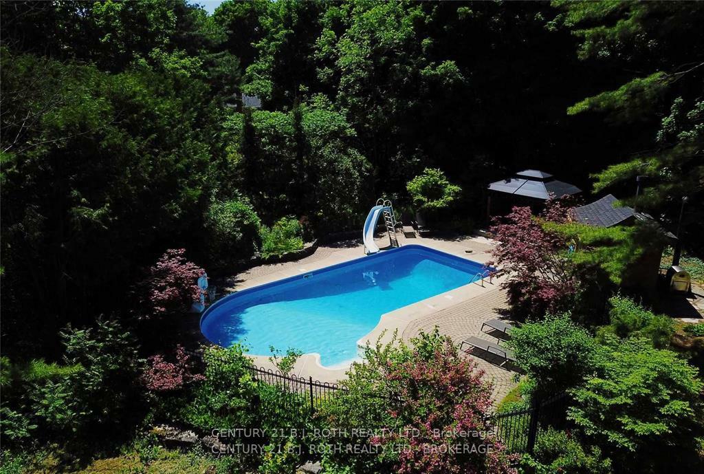 Photo de la propriété: 3274 Liah Lane ON L9S 2B4