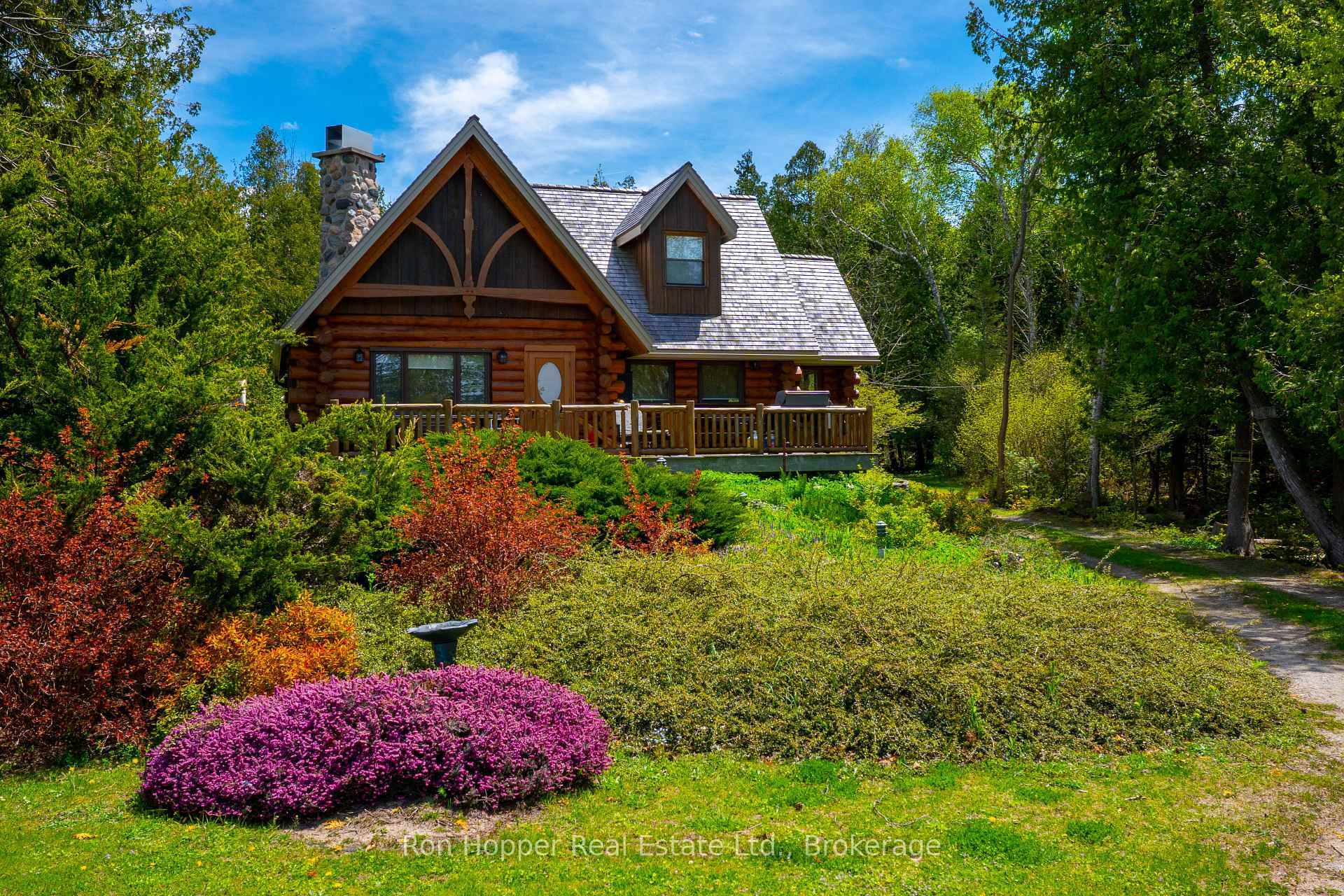 Property Photo: 31 Richardson Road ON N0H 2C5