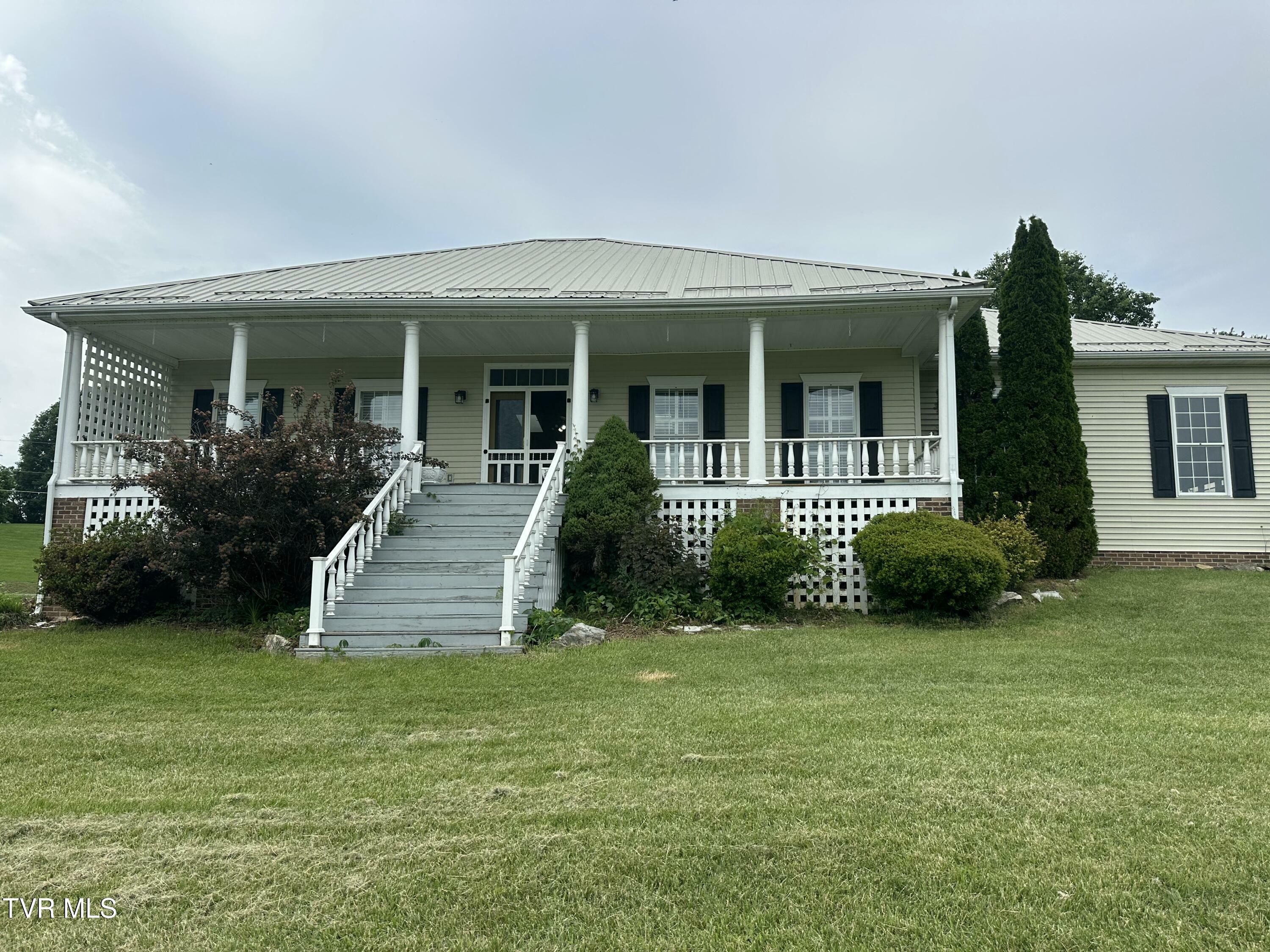 Property Photo: 390 Springdale Drive TN 37620