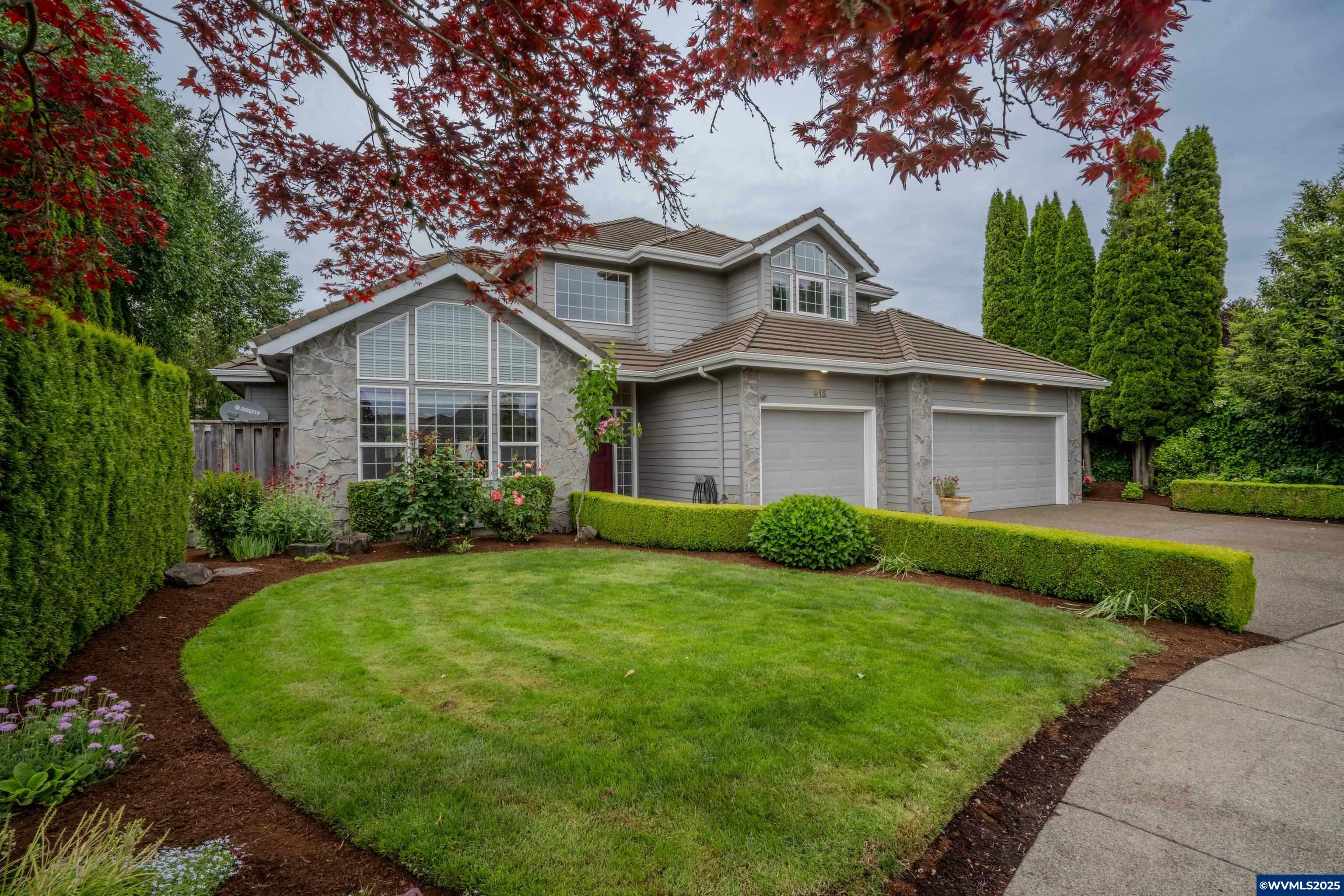 Property Photo: 915 Irwin Ct NE OR 97303