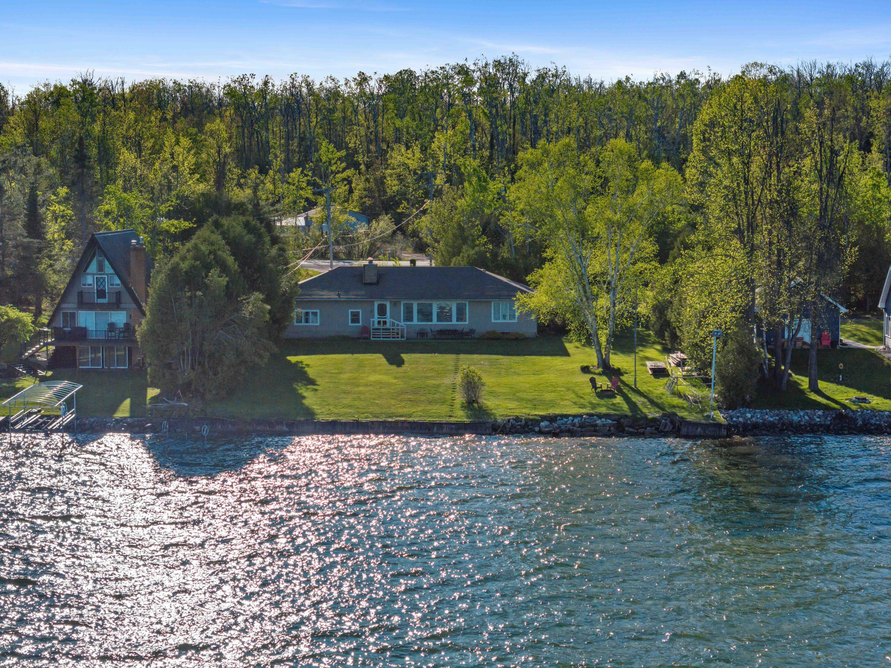 6620 N Straits Highway  Cheboygan MI 49721 photo