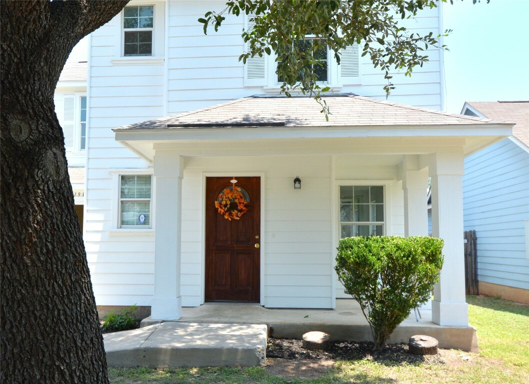 Property Photo: 1902 Tranquilo Trail TX 78744