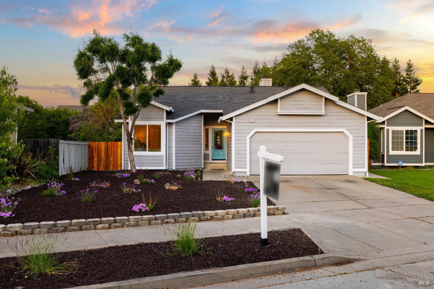 Property Photo:  2410 Pinercrest Drive  CA 95403 