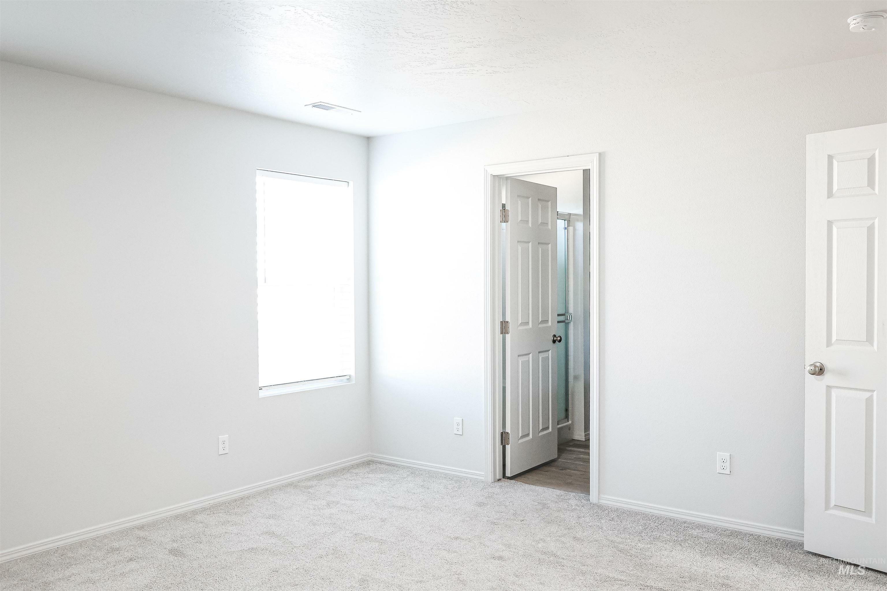 Property Photo:  1419 Gold St  ID 83644 