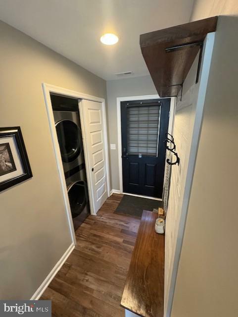 Property Photo: 303 Ellendale Circle MD 21804