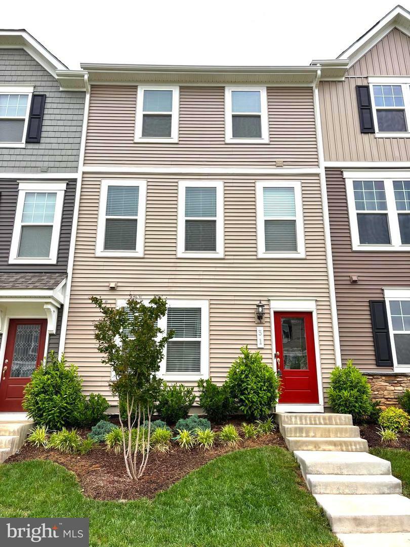 Property Photo: 31 Capitol Mews WV 25438