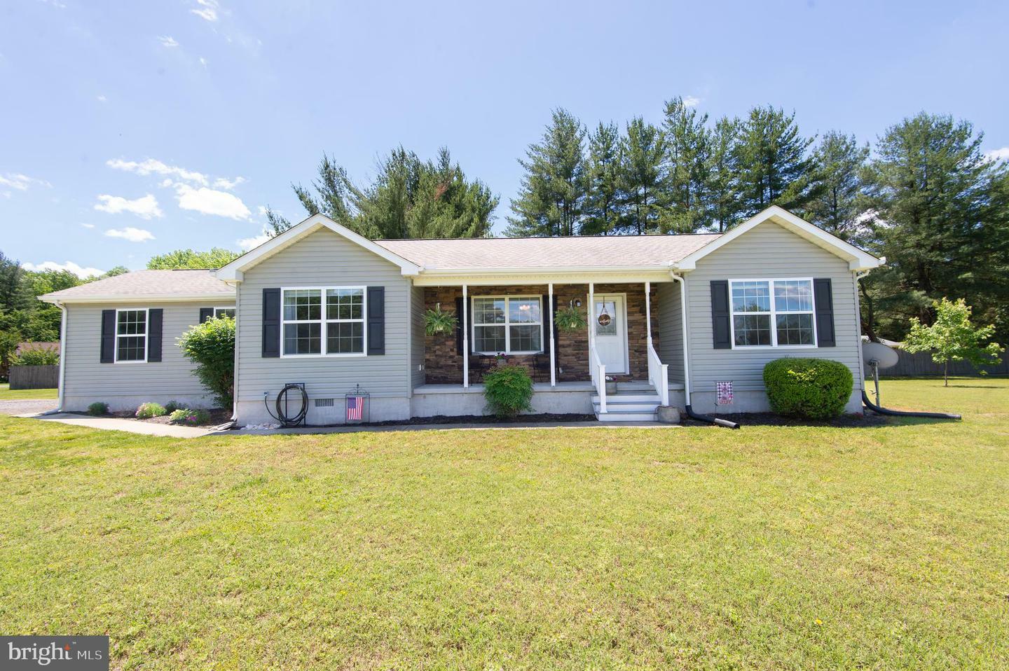 Property Photo: 10803 Greensboro Road MD 21629