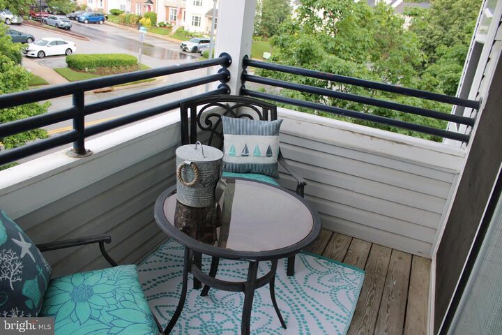 Property Photo:  600 Moonglow Road 302  MD 21113 